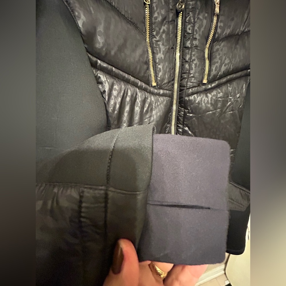 Michael Kors Faux Fur Hoodie Mixed Media Quilted Black Women Jacket Size 1XL. - Picture 7 of 15